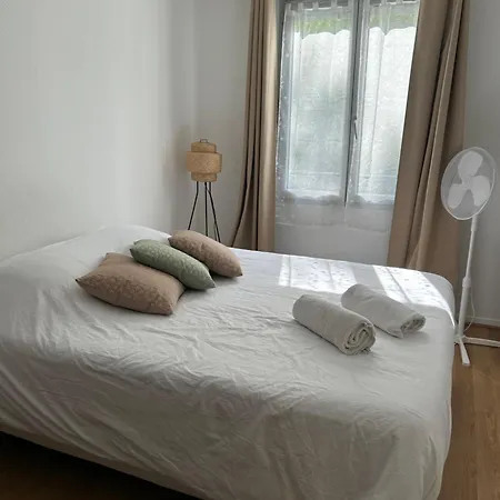 아파트 2p Cosy Bord De Seine Avec Terrasse 망트라졸리
